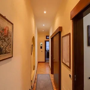Appartamento Saint George House Nel Cuore Di Sardegna, Cagliari