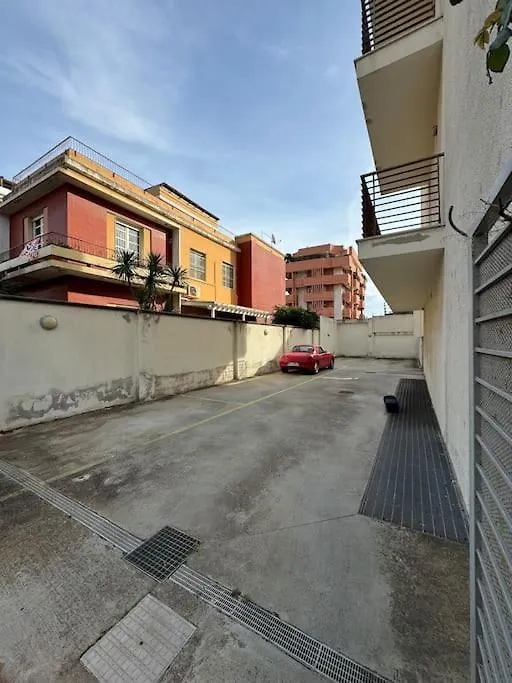 Modern Apartment Giovanni Square Iun Q6922 Cagliari