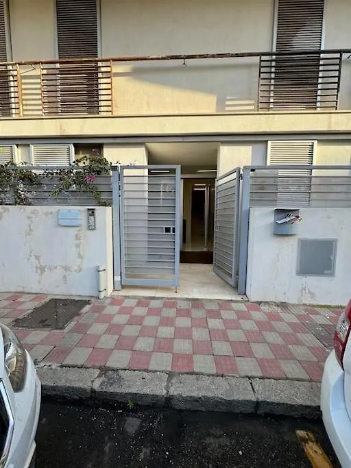 Modern Apartment Giovanni Square Iun Q6922 Cagliari